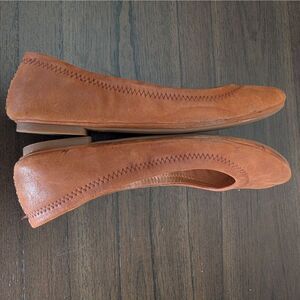 Lucky Brand LK-EMMIE Shoes Womens Tan Leather Ballet Flats Size 6